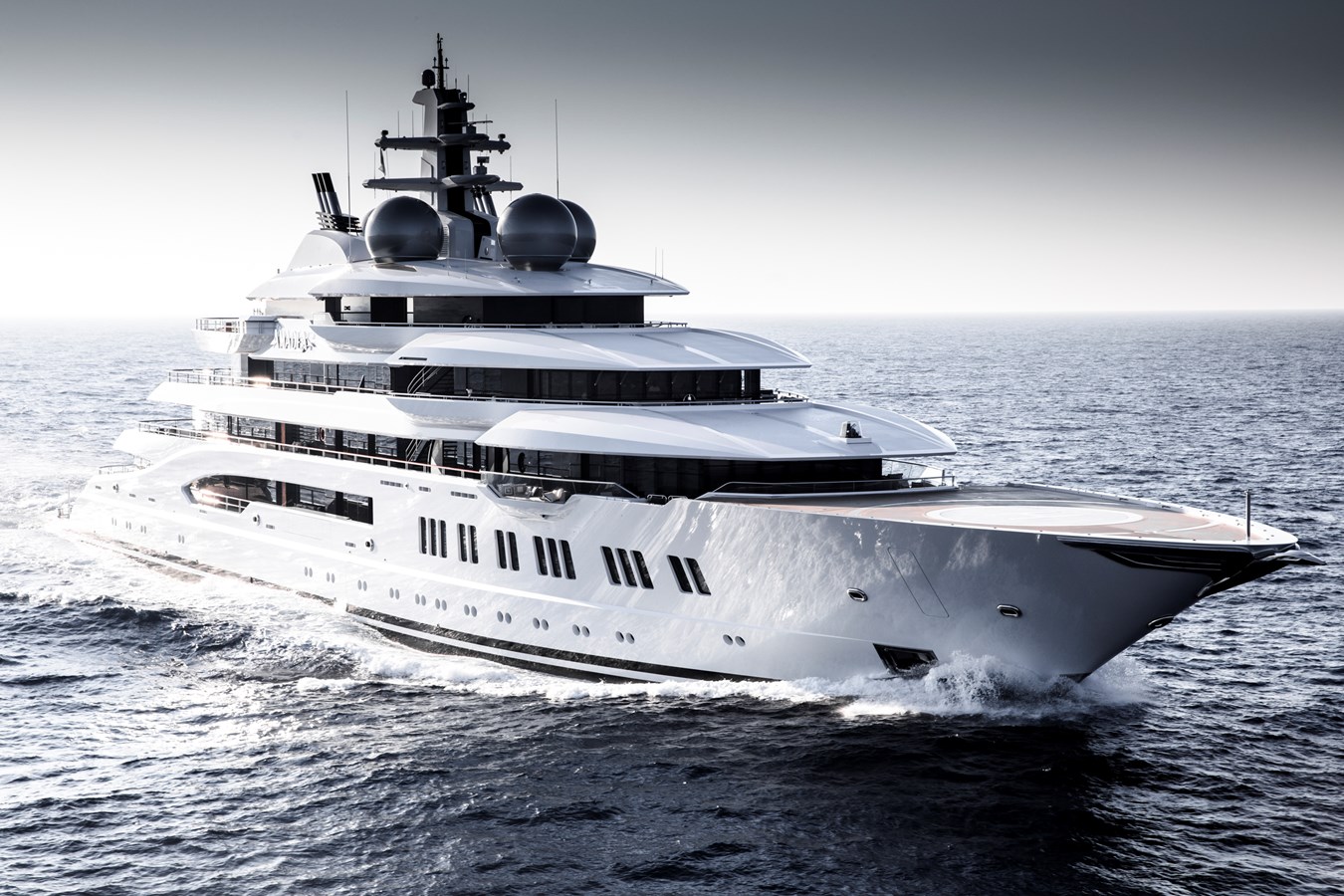 AMADEA - 2017 LURSSEN 348' 2