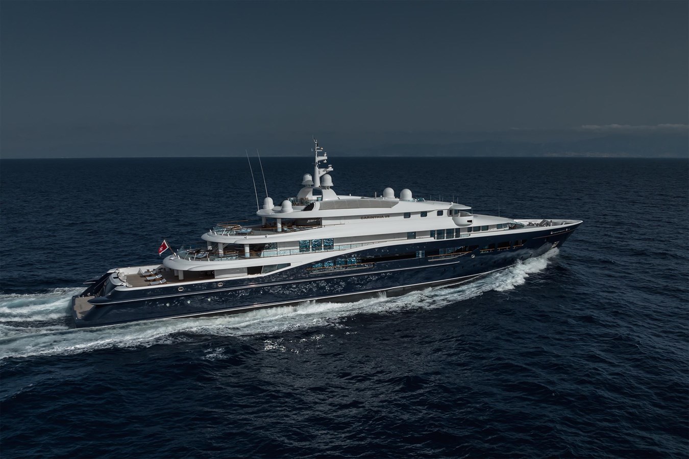 CARINTHIA VII - 2002 LURSSEN 318' 11