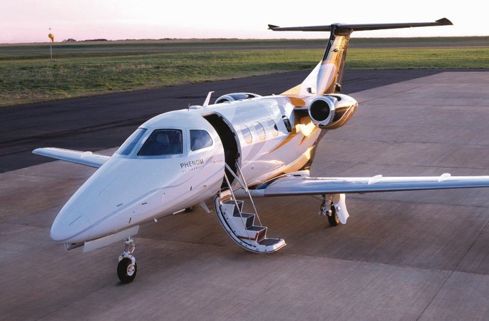 Embraer Phenom 100